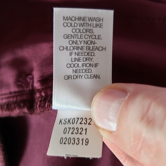 J. Jill Pointe Pull On Burgundy Maroon Purple Skirt Size Medium - Picture 7 of 7